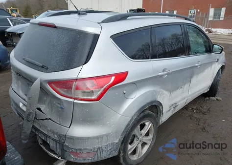 2014 Ford Escape Se z USA, uszkodzony, nr VIN 1FMCU9G98EUC33548
